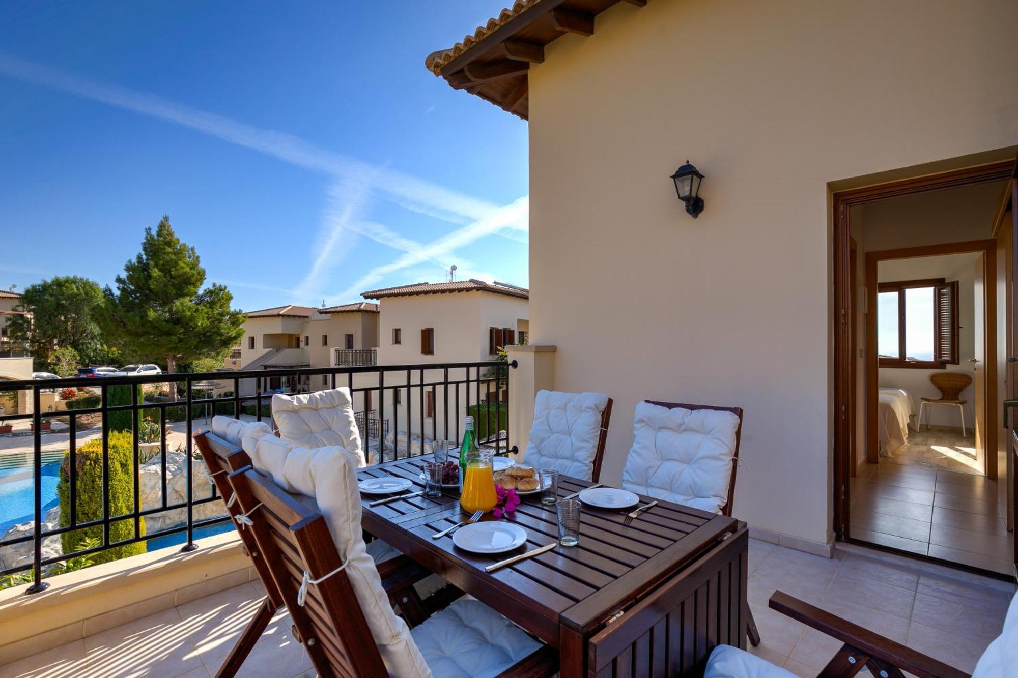 2 Bedroom Apartment Thalassa With Sea And Sunset Views, Aphrodite Hills Resort Kouklia Eksteriør bilde