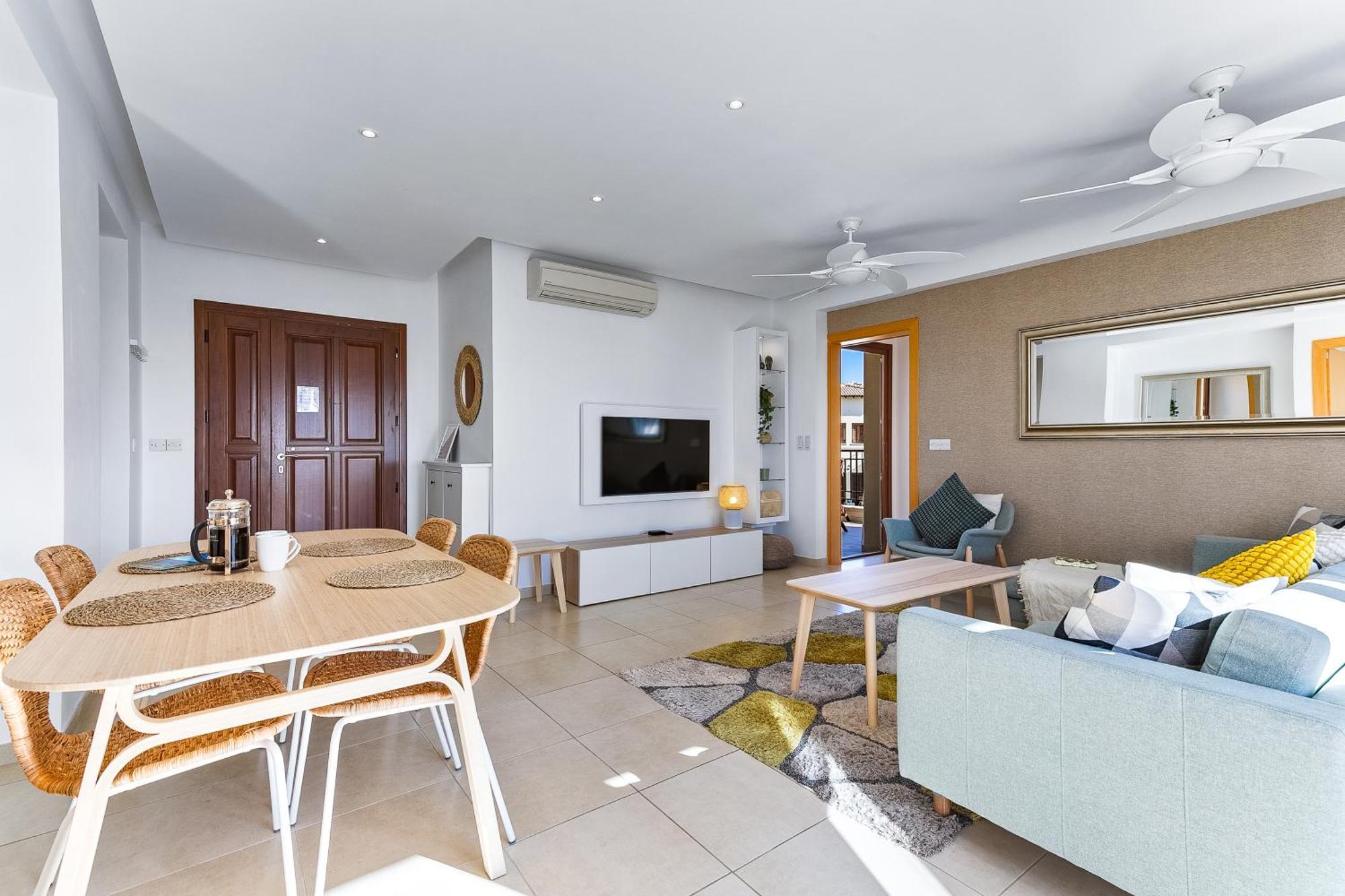 2 Bedroom Apartment Thalassa With Sea And Sunset Views, Aphrodite Hills Resort Kouklia Eksteriør bilde