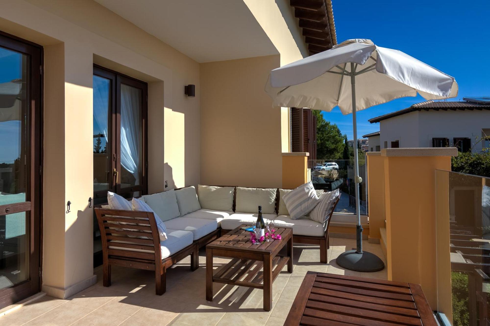 2 Bedroom Apartment Thalassa With Sea And Sunset Views, Aphrodite Hills Resort Kouklia Eksteriør bilde