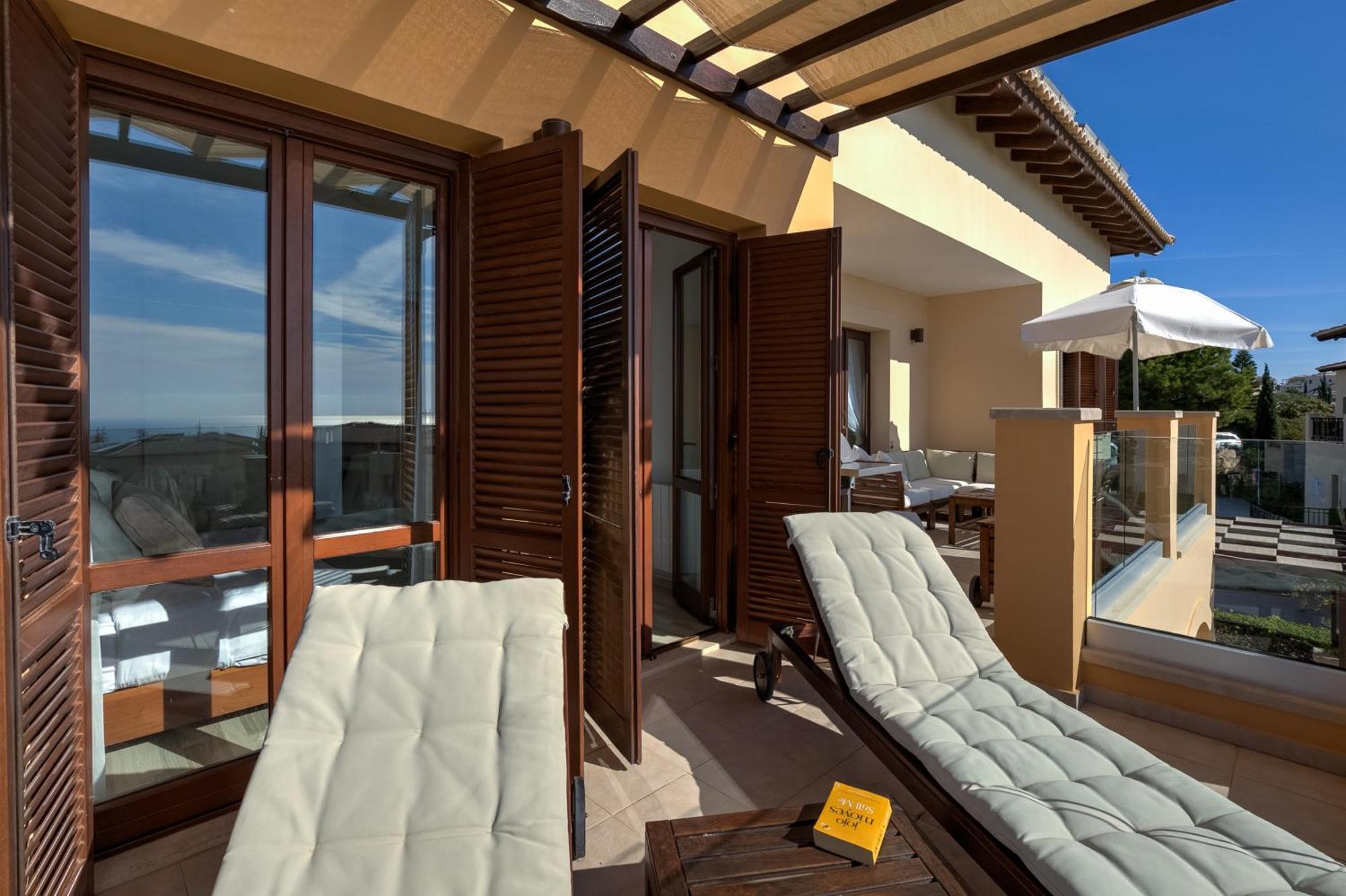 2 Bedroom Apartment Thalassa With Sea And Sunset Views, Aphrodite Hills Resort Kouklia Eksteriør bilde
